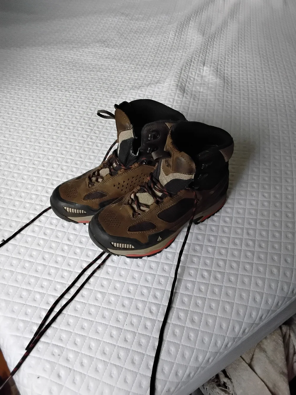 Vasque hiking boots